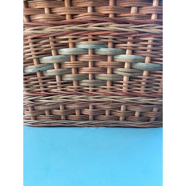 Art Deco Premium Antique: 1920s Woven Wicker Picnic Trunk – Adirondack Great Camp / Heywood-Wakefield Style For Sale - Image 3 of 11