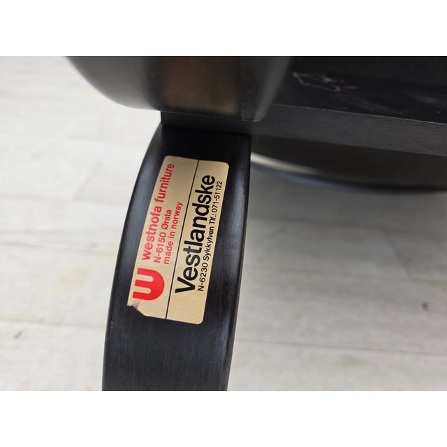 Norwegian Siesta Lounge Chair in Leather by Ingmar Relling for Westnofa, 1970s For Sale - Image 9 of 18