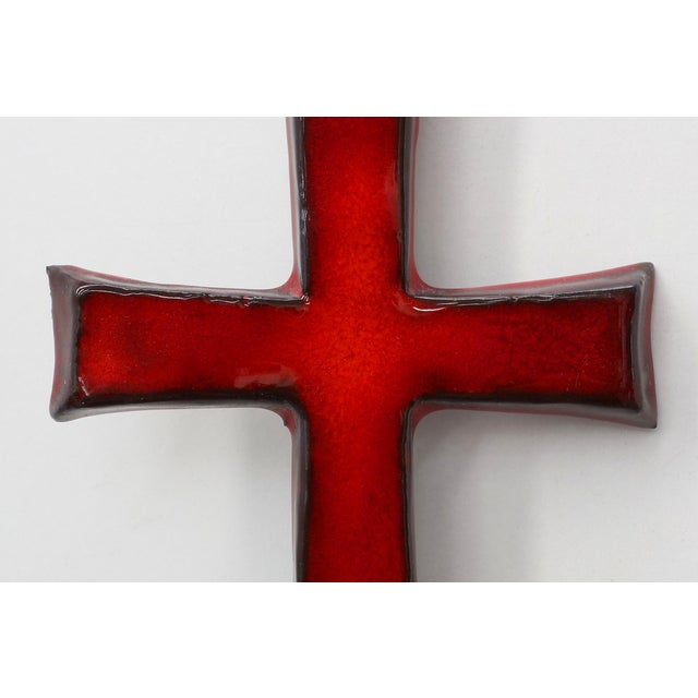 1960s Red Glazed Ceramic Cross by Vandeweghe for Amphora, Belgium, 1960 For Sale - Image 5 of 11
