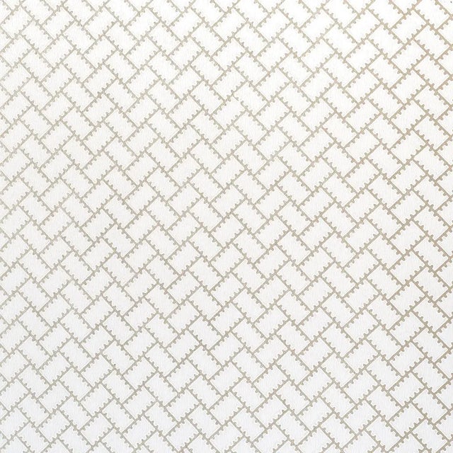 Not Yet Made - Made To Order Sample - Schumacher x Neisha Crosland Parterre Wallpaper in Silver For Sale - Image 5 of 5