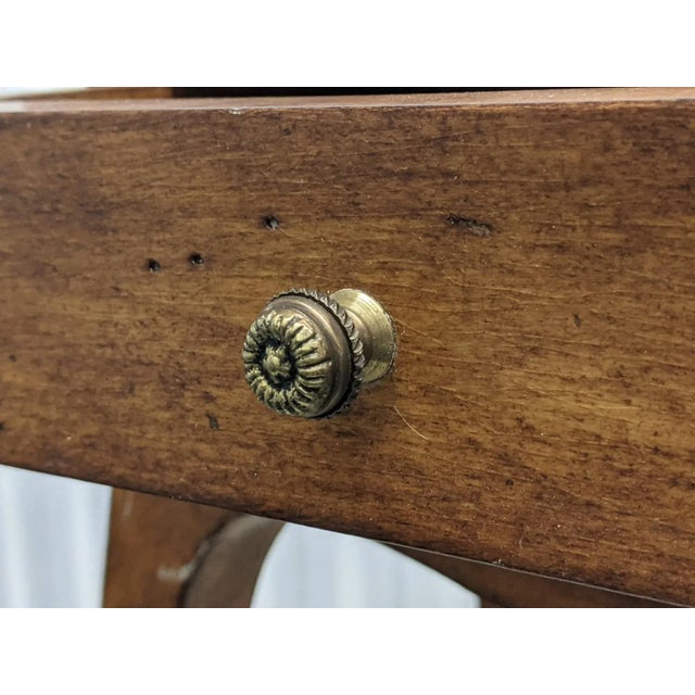 Late 20th Century Vintage Tall Louis XV Style Maple Two Tier Side Table For Sale - Image 9 of 9