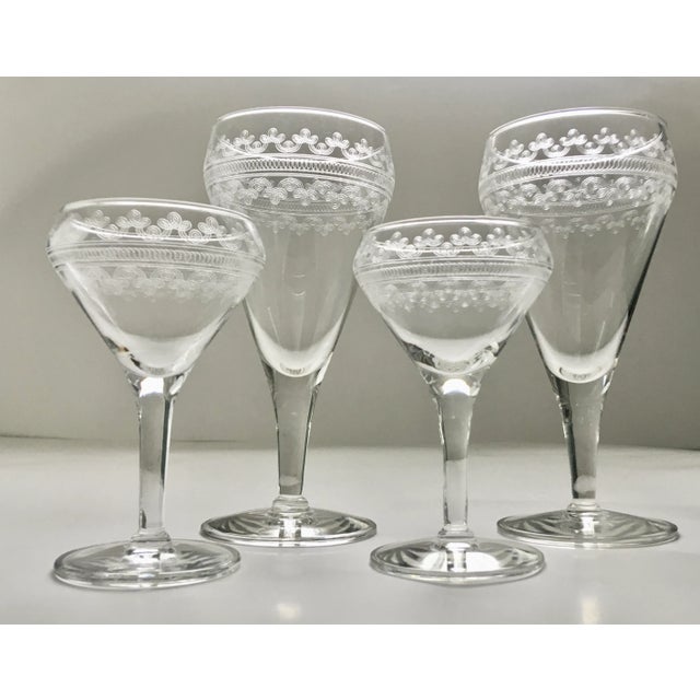 1940’s Scrollwork Bordered Stemware Glasses- 2 Cocktail & 2 Wine For Sale - Image 11 of 11