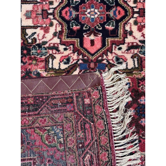 Mesched oriental rug, beautifully and finely knotted, in good condition, vintage, hand-knotted