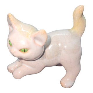Vintage MCM Italian Art Pottery Cat Figurine White W/Green Eyes 2.5” Tall For Sale