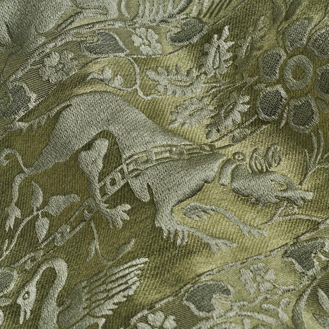 2020s Sample - Schumacher Animali Fabric In Moss For Sale - Image 5 of 6