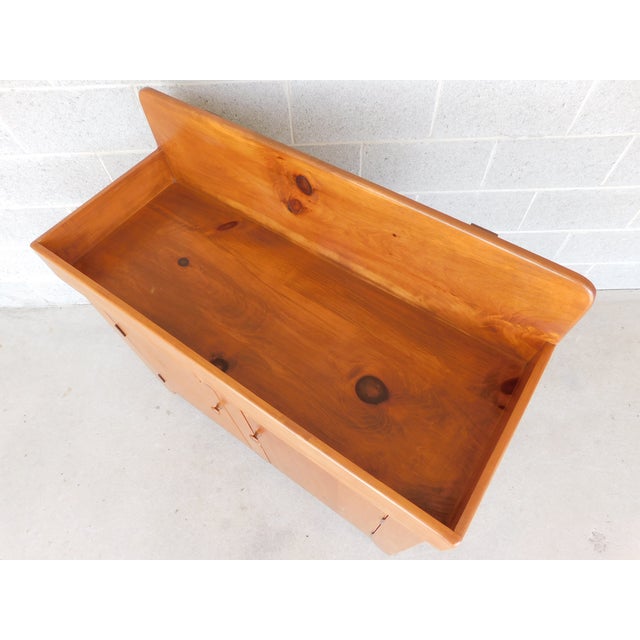 Primitive Shaker Style Pine Dry Sink For Sale In Philadelphia - Image 6 of 15