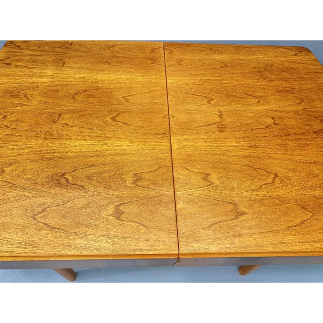 Walnut Adjustable Dining Table from Setona, Former Czechoslovakia, 1950s For Sale - Image 11 of 18