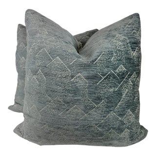 Lee Jofa "Brink" in Delft/Ivory 22" Pillows-a Pair For Sale