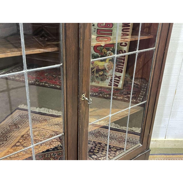 Brown English Oak Display Cabinet, 1930s For Sale - Image 8 of 14