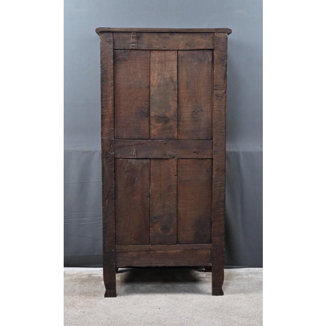 19th Century Standing Regional Cabinet in Oak For Sale - Image 16 of 18