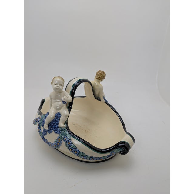 Art Nouveau Majolica Handled Bowl with Putti from Karlsruhe Majolica Manufactory, 1910 For Sale - Image 6 of 12