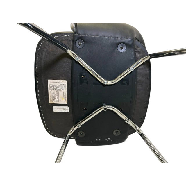 Animal Skin Saarinen Executive Armchair in Original Black Leather, Steel Tubular Legs For Sale - Image 7 of 7