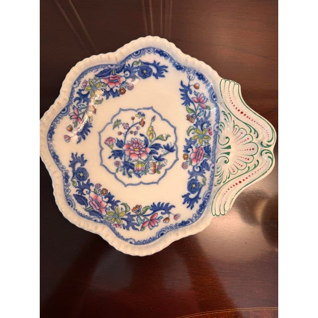 Victorian Antique Copeland Spode Shell Serving Dish in Blue and White for London Heal & Son For Sale - Image 3 of 9