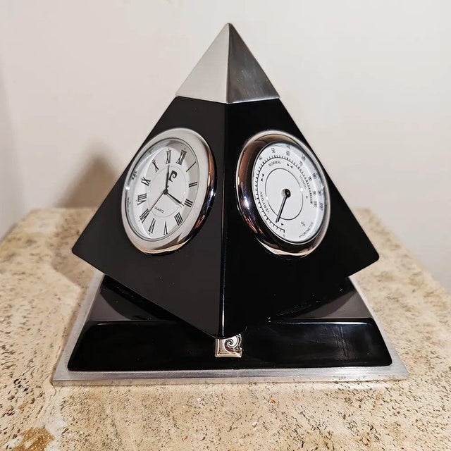 Black Pyramide Table Clock by Gianfranco Ferrè, Italy, 1970s For Sale - Image 4 of 10