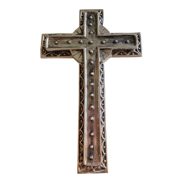 1950s Silver Plated Wall Cross. Made by International Silver Co. Decorative Mid-Century Decor. For Sale