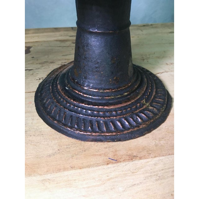 Brown Antique Embossed and Ribbed Stand in Burnished Oriental Copper, 1800s For Sale - Image 8 of 9