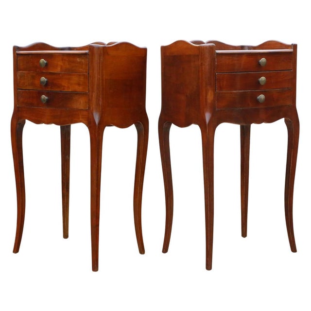 Vintage Walnut and Chestnut Bedside Tables, 1930s, Set of 2 For Sale - Image 3 of 10