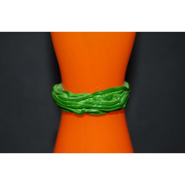 1990s Bohemian Orange and Green Hourglass Glass Vase attributed to Rony Plesl, 1990s For Sale - Image 5 of 7