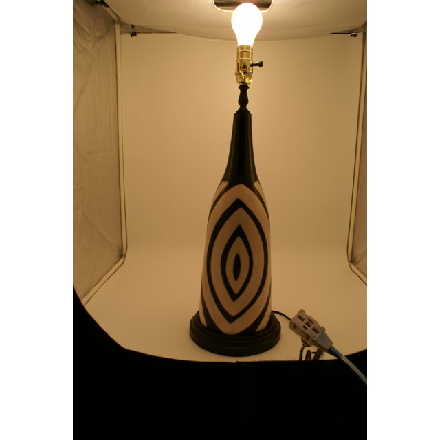 Ivory Late 20th Century Black & Ivory Geometric Chulucanas Pottery Lamp For Sale - Image 8 of 8
