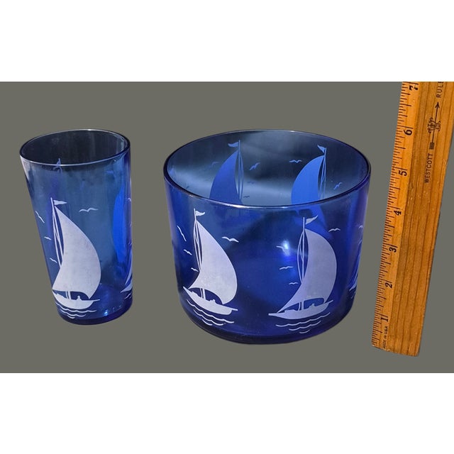 Mid 20th Century Vintage Hazel Atlas Sportsman Cobalt Blue Nautical Sail Boat Ice Bucket Two Glasses For Sale - Image 5 of 7