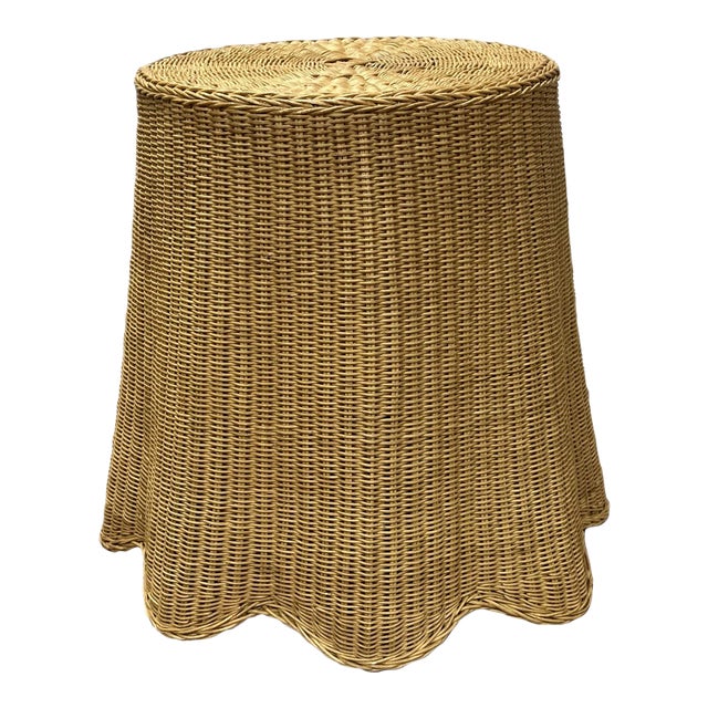 1990’s Natural Wicker Scalloped Base End Table For Sale