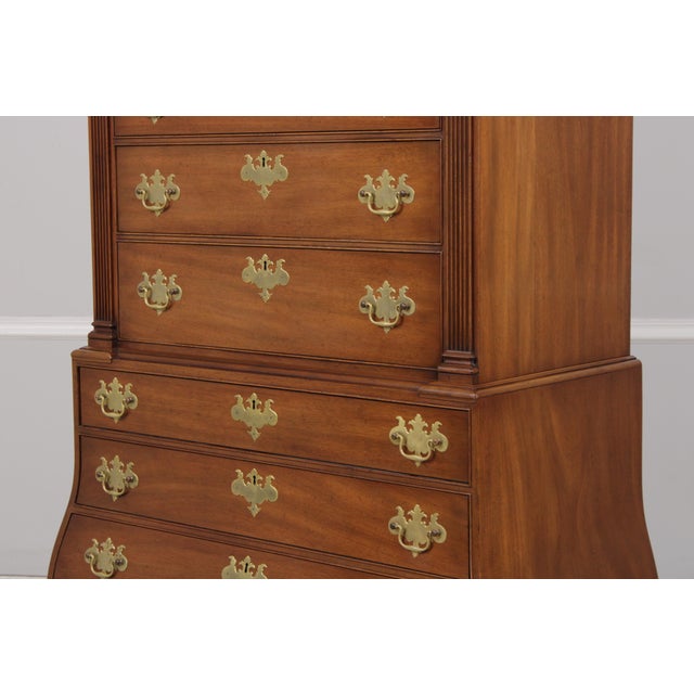 Kittinger Cw-190 Colonial Williamsburg Bombe Chest For Sale - Image 12 of 18