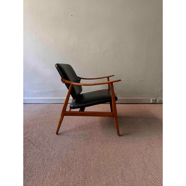 Set of Armchairs attributed to José Cruz De Carvalho for Altamira, Portugal, 1960s For Sale - Image 10 of 18