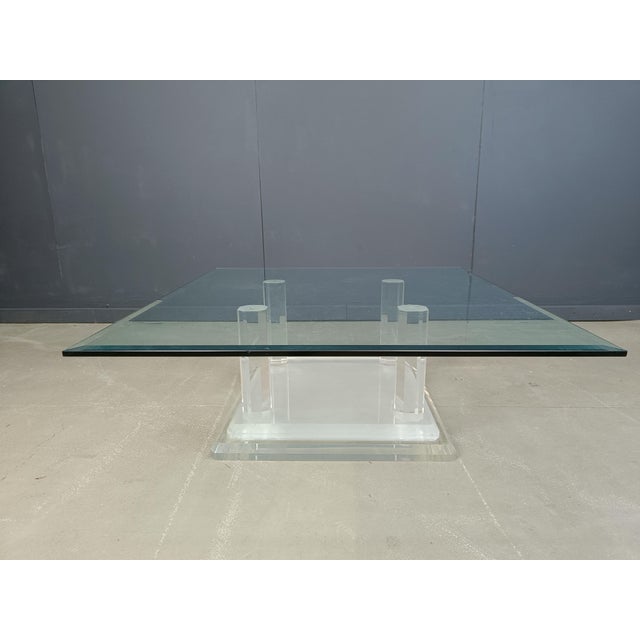 Plastic Vintage Acrylic Column Coffee Table, 1970s For Sale - Image 7 of 12