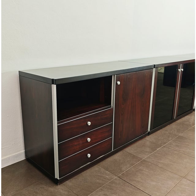 Italian Modular Furniture in Wood, Aluminum, and Glass attributed to Vittorio Introini, 1970s For Sale - Image 12 of 18