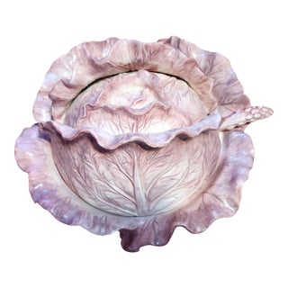 Lady Anne Gordon 32" Circumference Rose Bloom Tribute Serving Centerpiece of Late 20th Century For Sale