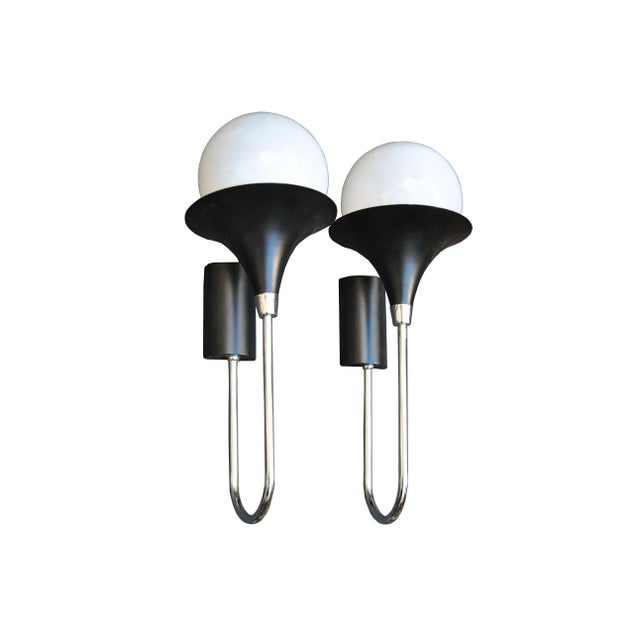 Mid-Century Italian Sconces by Gino Sarfatti, Set of 2, in Good conditions. Designed 1960 to 1969 This piece is attributed...