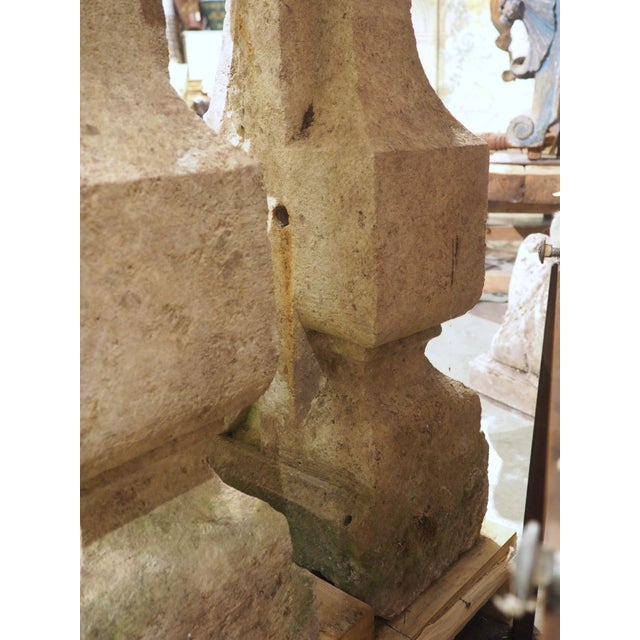 Light Gray Rare Set of Circa 1700 French Chateau Staircase Baluster Terminals in Limestone For Sale - Image 8 of 18