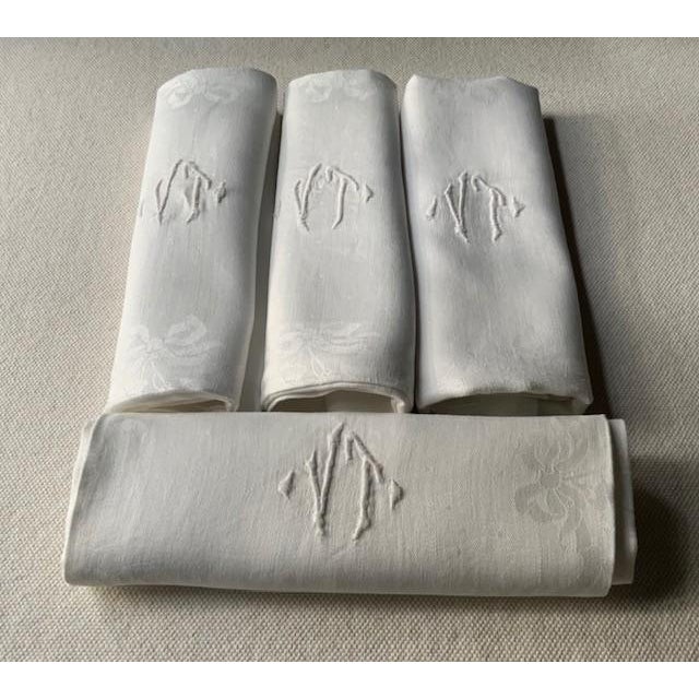 Textile Antique French Damask Linen Napkins, Monogrammed Vt, Iris & Floral Damask, Set of 4 | C. 1900 For Sale - Image 7 of 17