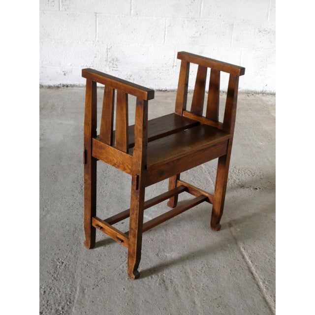 Small Oak Bench with Armrests, 1930s, in Good conditions. Designed 1920 to 1949