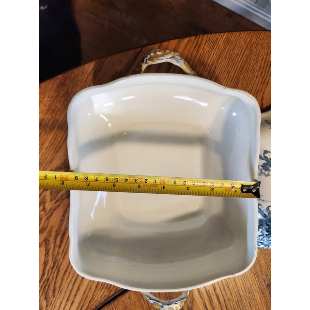 Late Victorian Doulton Burslem "Arundel" Covered Tureen For Sale - Image 10 of 16