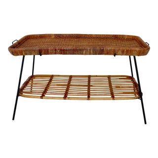 Mid Century Woven Rattan Iron Tray Top Accent Coffee Table For Sale