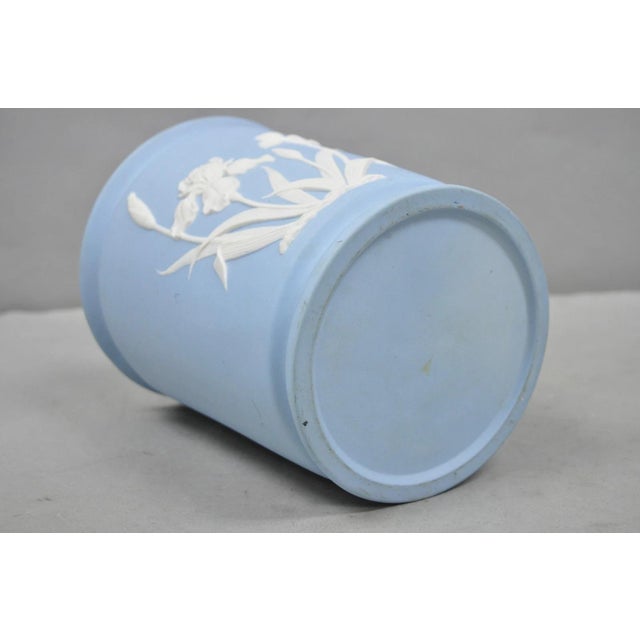 Vintage Flambro Cameo Iris Blue Jasperware Wedgwood Style Floral Cachepot Vase For Sale - Image 10 of 11