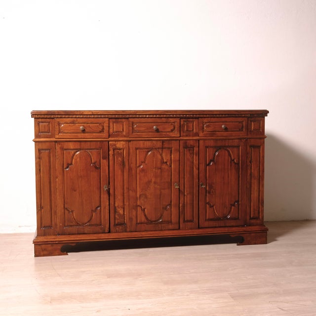 Brown Italian Walnut Credenza, 1950s For Sale - Image 8 of 18