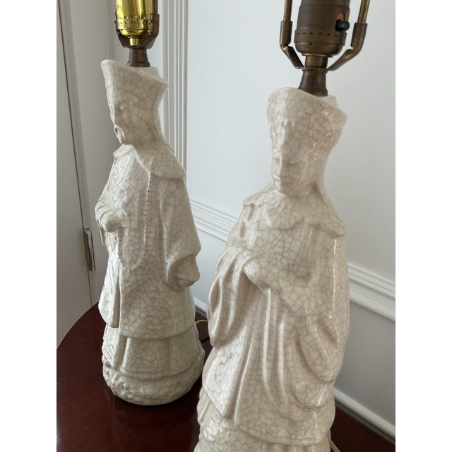 Hollywood Regency 1950s Chinese Royal Couple Lamp - a Pair For Sale - Image 3 of 10