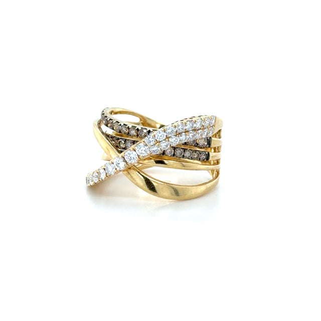 Early 21st Century Le Vian, Gladiator Champagne Diamond and Diamond Ring, 14k Yellow and Black Gold, Size 7 For Sale - Image 5 of 9