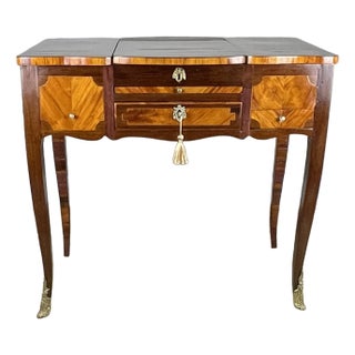 Louis XV to XVI Antique dCoiffeuse (Vanity) in Amaranth and Tulipwood, by Pierre Plée, Paris, C. 1770 For Sale
