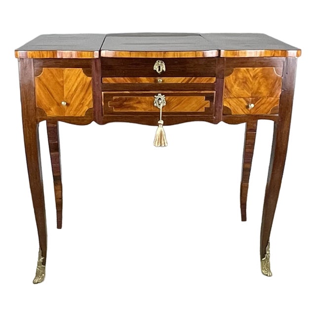 Louis XV to XVI Antique dCoiffeuse (Vanity) in Amaranth and Tulipwood, by Pierre Plée, Paris, C. 1770 For Sale