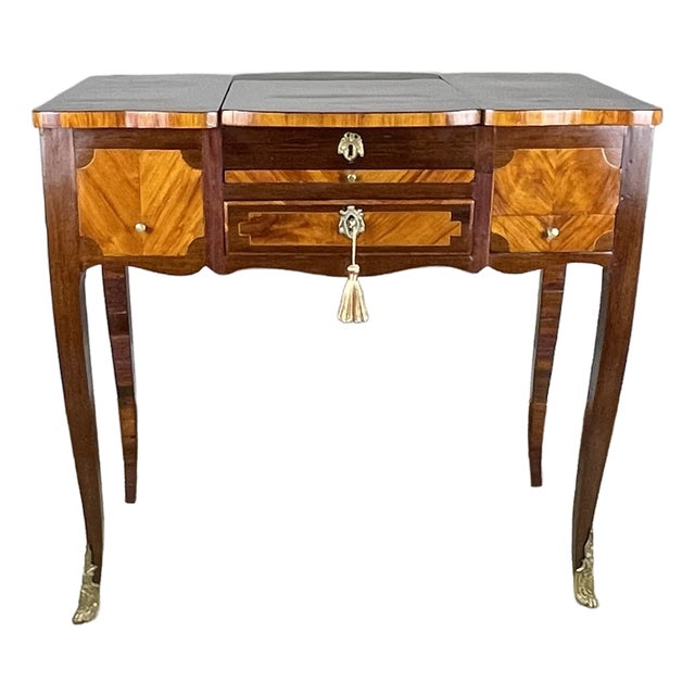 Louis XV to XVI Period Coiffeuse in Amaranth and Tulipwood, by Pierre Plée, Paris, C. 1770 For Sale