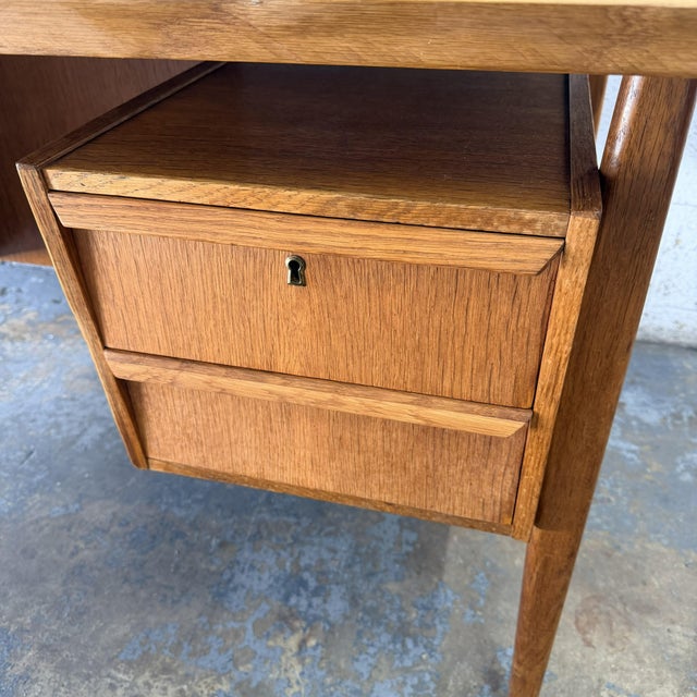 Rare Vintage Danish Modern Floating Top Quarter-Sawn Oak Desk Gunnar Nielsen Tibergaard Attributed For Sale - Image 9 of 12