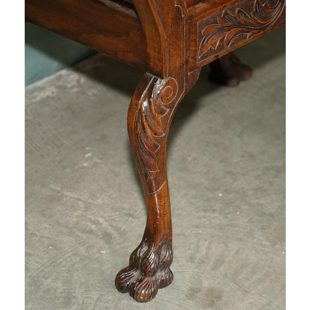19th Century Victorian Carved Hardwood and Brown Leather Chesterfield Window Seat, 1890 For Sale - Image 5 of 18
