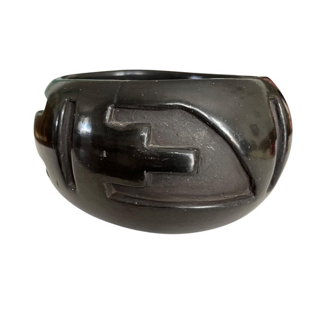 Native American Pottery From the Santa Clara Pueblo, Signed Stella Charavarria For Sale - Image 9 of 15