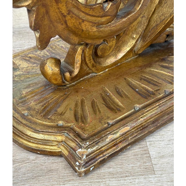 Vintage Italian Rococo Gold Giltwood Acanthus Pedestal Side Table For Sale - Image 10 of 13