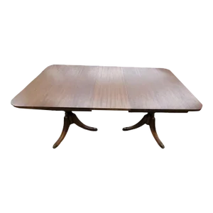 1930s Newly Refinished Double Pedestal Mahogany Extension Dining Table