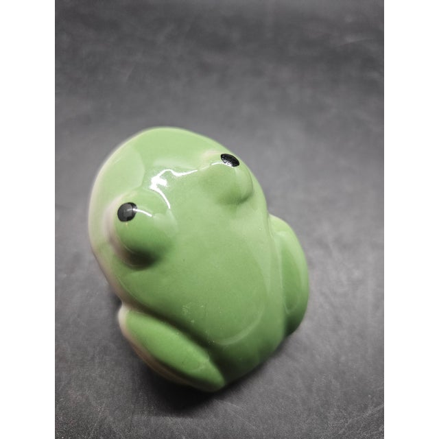 Chinese Jingdezhen Porcelain Tea Pet Frog