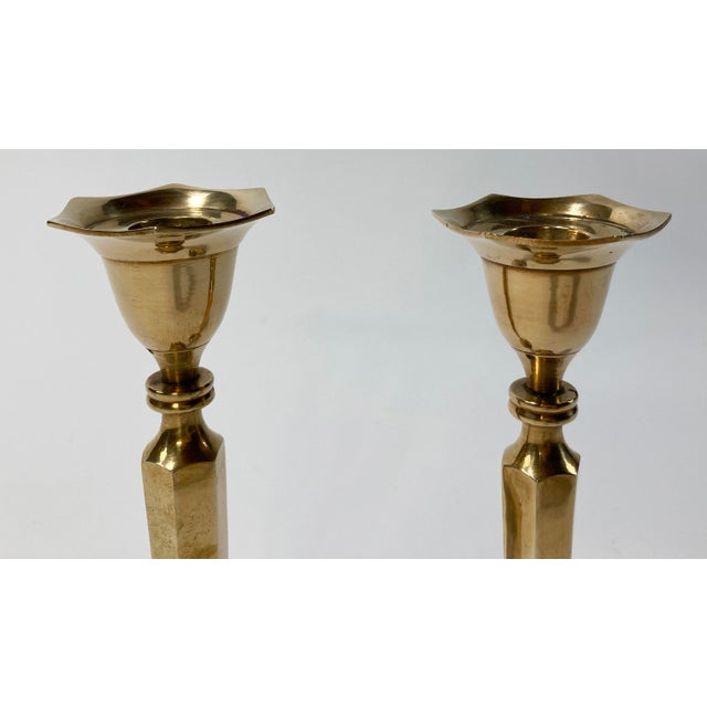 Hollywood Regency Large Vintage Tuliped Brass Candlestick Holder Pair For Sale - Image 3 of 4